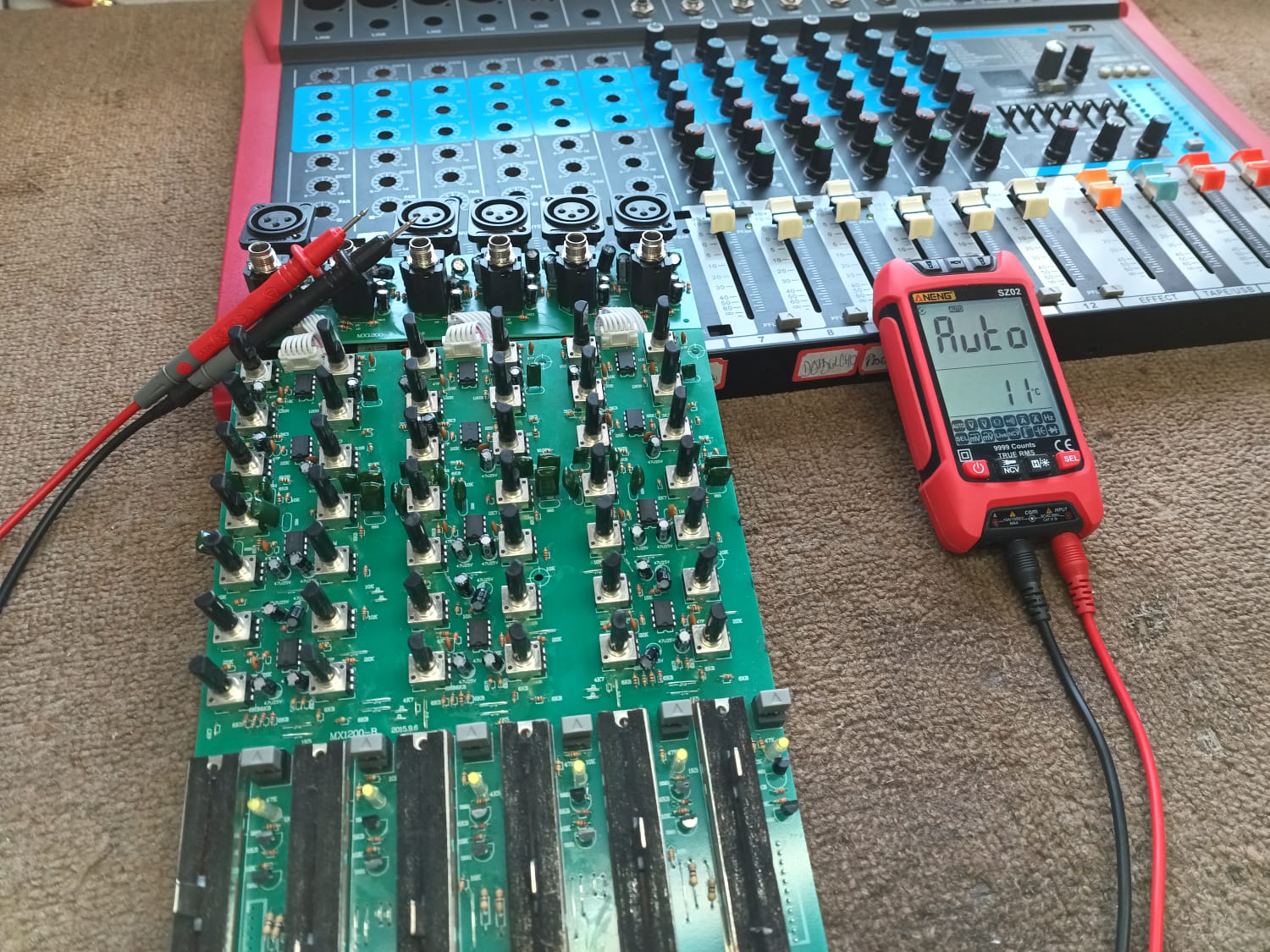 Equipamento de Áudio 4